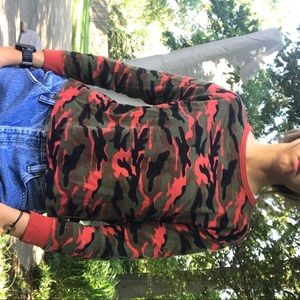 camo long sleeve with ribbed fabric